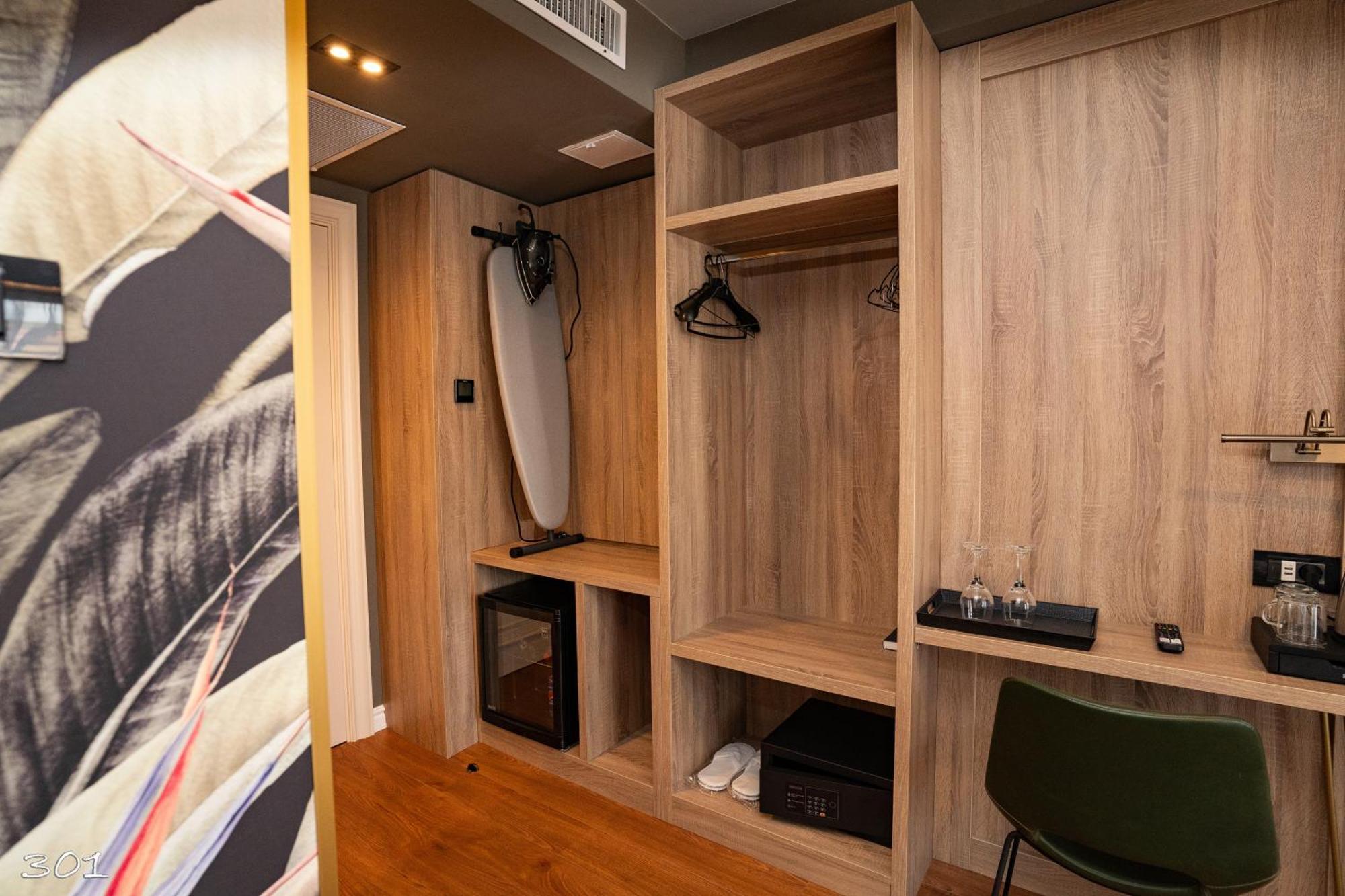 Cosmopolita Boutique Hotel 蒂米什瓦拉 外观 照片