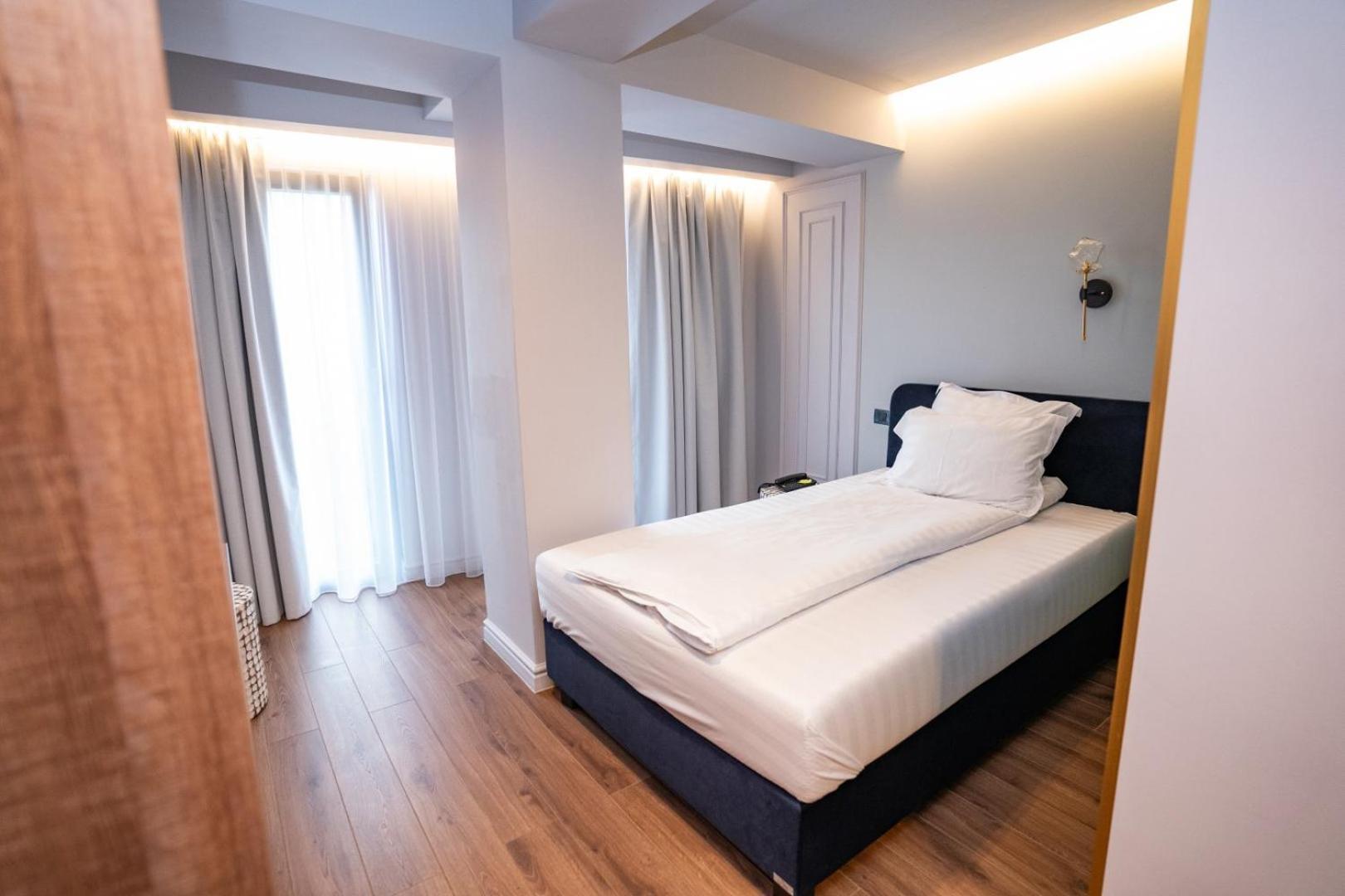 Cosmopolita Boutique Hotel 蒂米什瓦拉 外观 照片