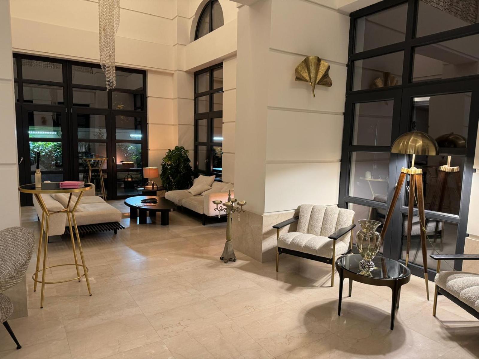 Cosmopolita Boutique Hotel 蒂米什瓦拉 外观 照片