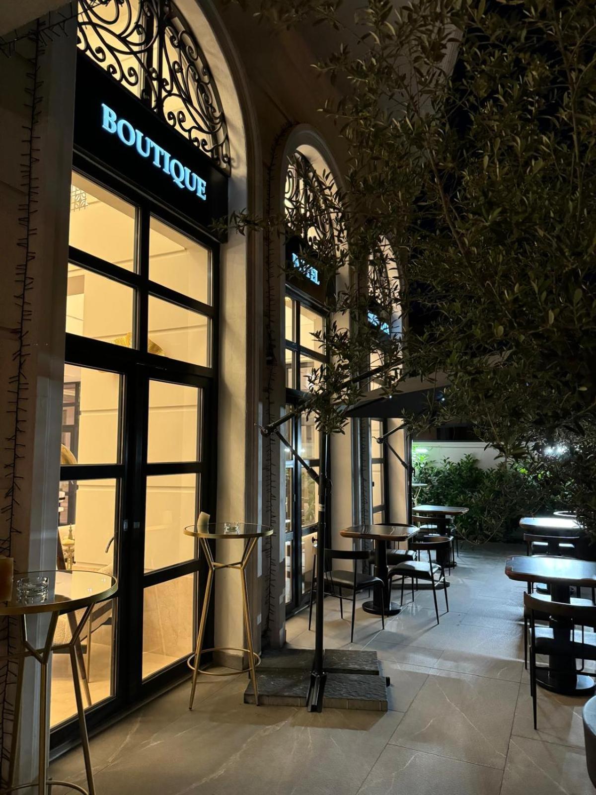 Cosmopolita Boutique Hotel 蒂米什瓦拉 外观 照片