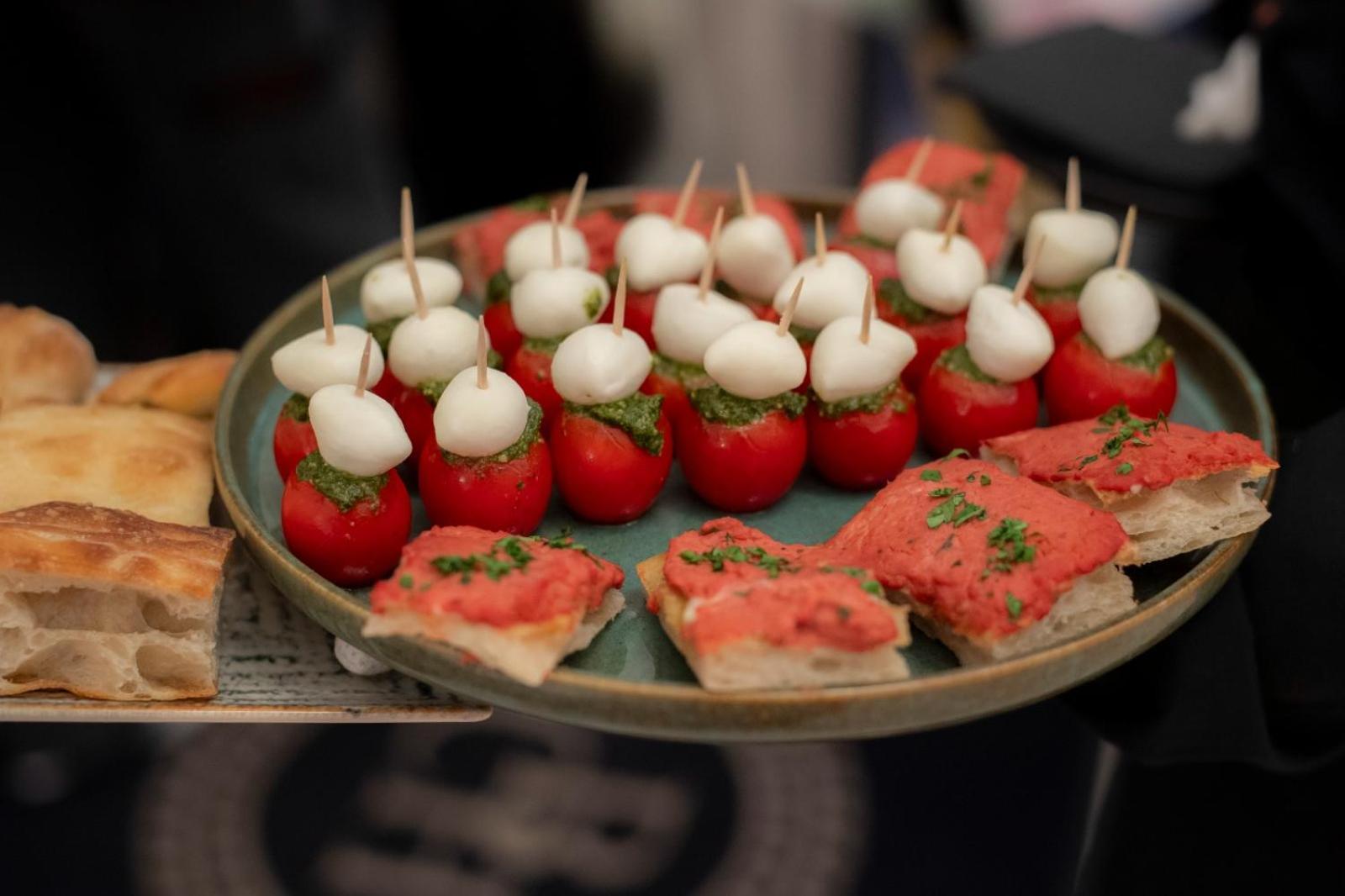 Cosmopolita Boutique Hotel 蒂米什瓦拉 外观 照片